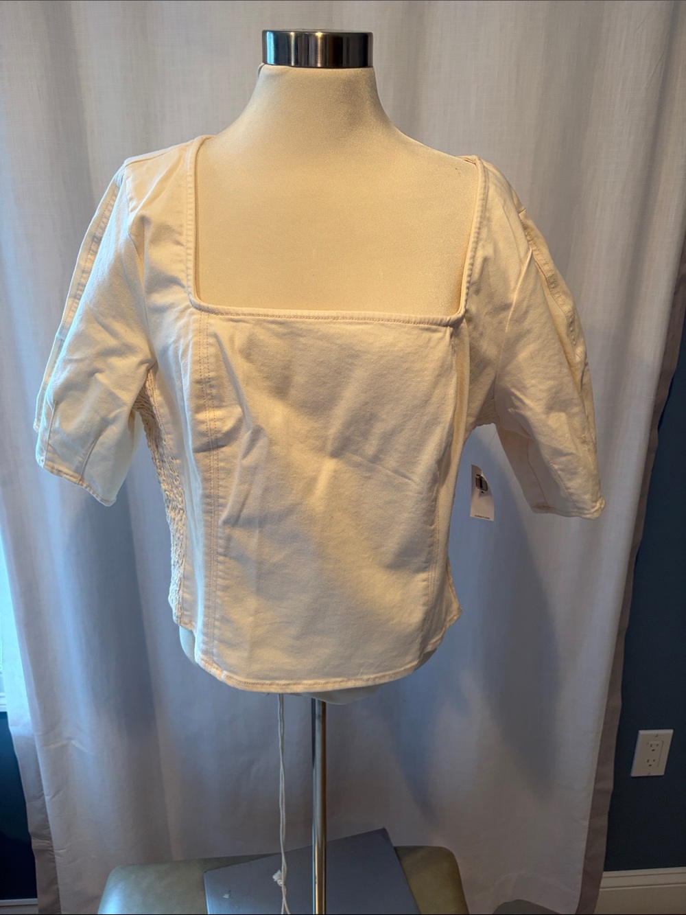 Old Navy Cream Square-Neck Short Sleeve Blouse